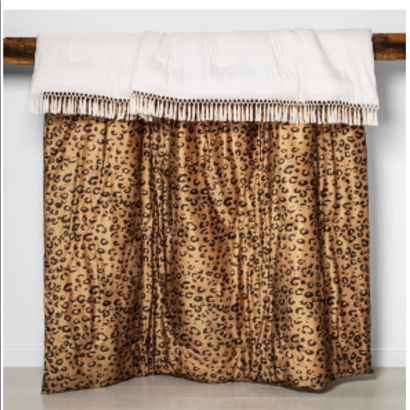 Twin XL comforter - Picture 2 of 4